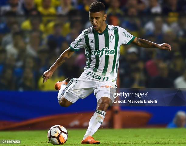 Marcos Rocha of Palmeiras kicks the ball during a match between Boca Juniors and Palmeiras as part of Copa CONMEBOL Libertadores 2018 at Alberto J....