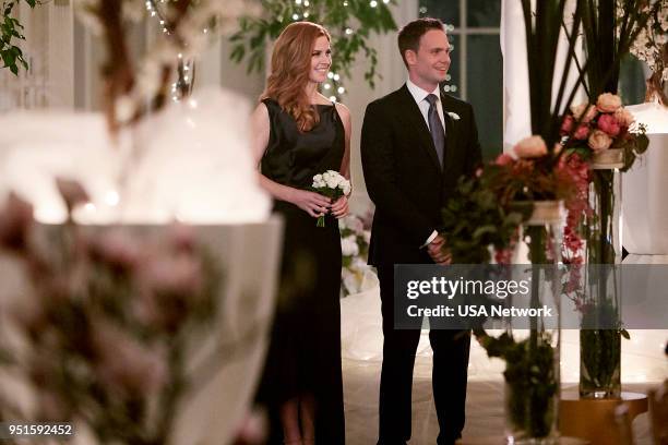 Good-Bye" Episode 716 -- Pictured: Sarah Rafferty as Donna Paulsen, Patrick J. Adams as Mike Ross --