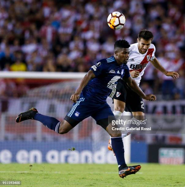 Leonardo Ponzio of River Plate fights for the ball with Marlon de Jesus of Emelec during a match between River Plate and Emelec as part of Copa...