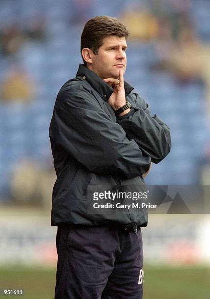Scunthorpe United manager Brian Laws looks on during the AXA sponsored FA Cup 4th round match against Bolton Wanderers played at the Reebok Stadium,...