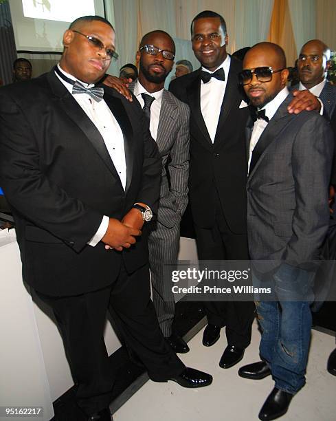 Shawn "Tubby" Holiday, B Cox, Mayor Kasim Reed and Jermain Dupri attend Devyne Stephens' 2009 annual Christmas gala at the Atlanta History Center on...