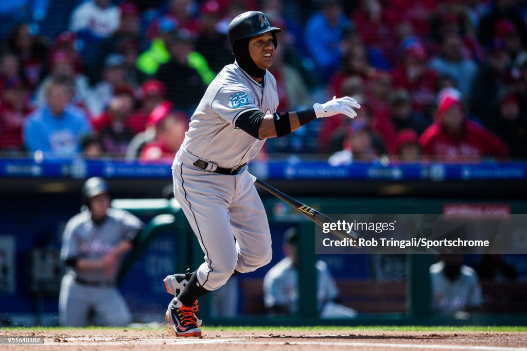 Miami Marlins v Philadelphia Phillies