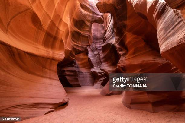 upper antelope canyon, arizona - antelope canyon stock pictures, royalty-free photos & images
