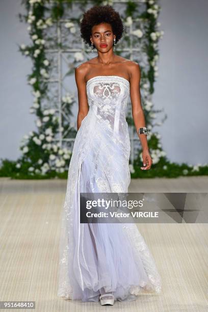 Model walks the runway at the Samuel Cirnansck Fall Winter 2018 fashion show during the SPFW N45 on April 23, 2018 in Sao Paulo, Brazil.