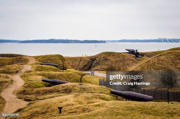 sumonlina fortress helinski finland - suomenlinna stock pictures, royalty-free photos & images