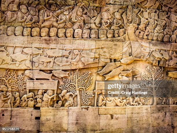 angor wat temple carvings cambodia - harvest cathedral stockfoto's en -beelden