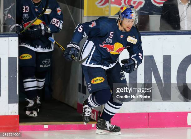 Keith Aulie of Red Bull Munich during the DEL Playoff final match seven between EHC Red Bull Munich and Eisbaeren Berlin on April 26, 2018 in Munich,...