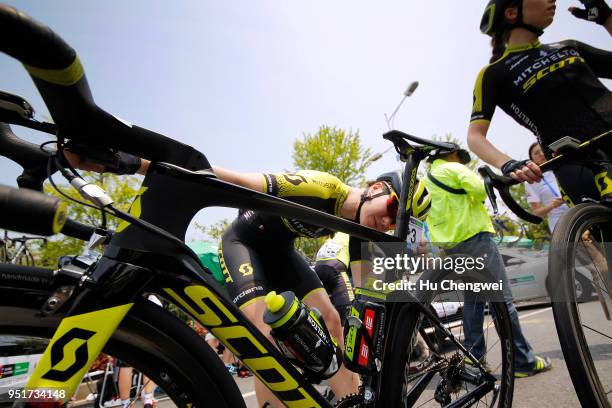 Start / Sarah Roy of Australia and Team Mitchelton-Scott / during the 12th Tour of Chongming Island, Stage 2 a 121,3km stage from Chongming Fenghuang...