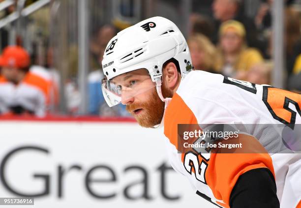Claude Giroux of the Philadelphia Flyers skates against the Pittsburgh Penguins in Game Five of the Eastern Conference First Round during the 2018...