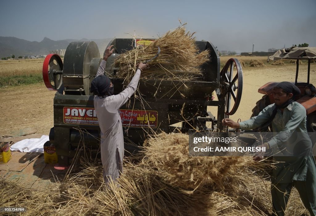 PAKISTAN-ECONOMY-GROWTH