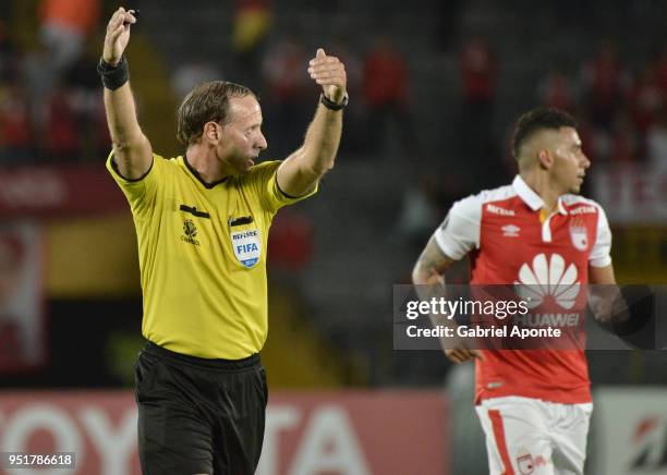 Referee Daniel Fedorczuk in action during a match between Independiente Santa Fe and Flamengo as part of Copa CONMEBOL Libertadores 2018 on April 25,...