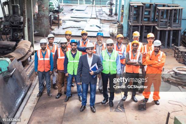 Factory Hand Labourer 2,537 Indian Factory Labourer Stock Photos, High-Res Pictures, and ...