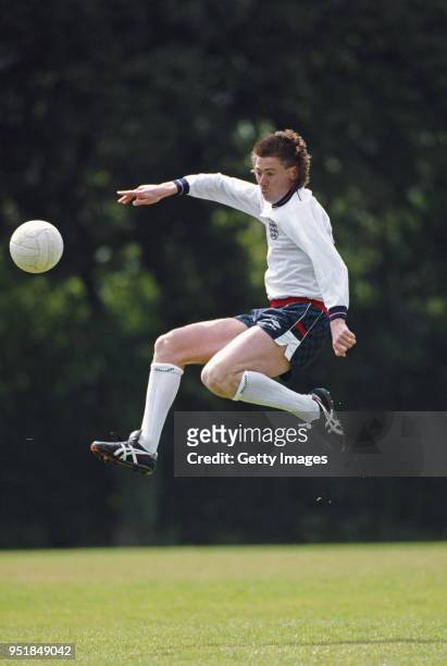 England player Chris Waddle in action during a sponsorship shoot circa 1988.