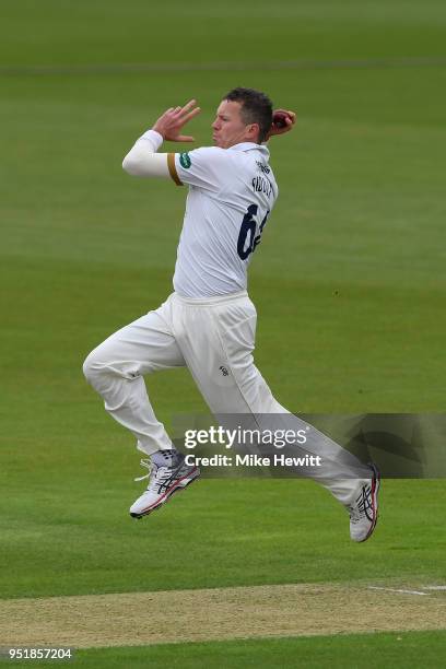 Peter Siddle of Essex in action during the Specsavers County Championship Division One match between Hampshire and Essex at Ageas Bowl on April 27,...