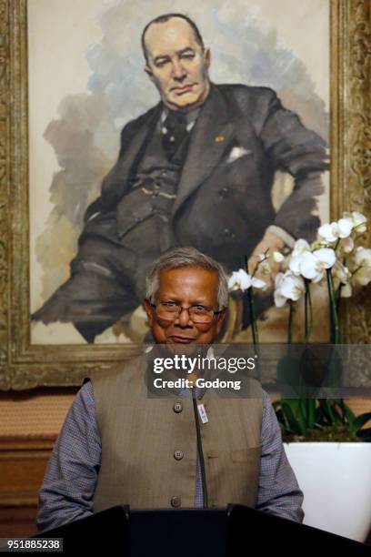 Muhammad Yunus la Maison de l'Amerique latine, Paris, France.