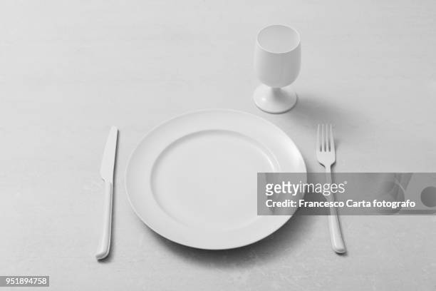 total white - white plate stock pictures, royalty-free photos & images