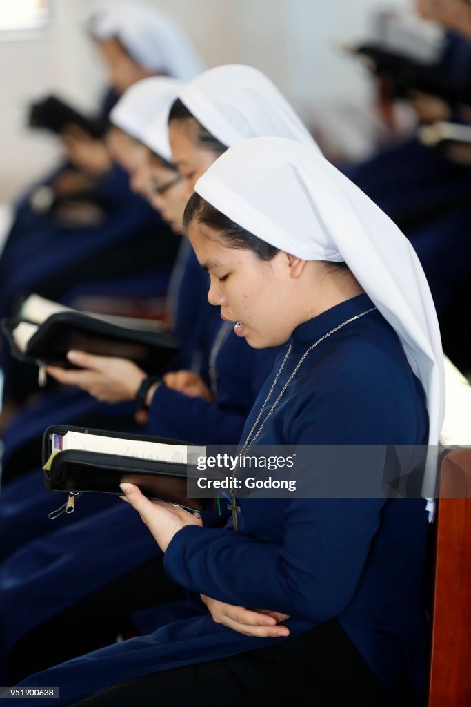 Catholc sisters at service.