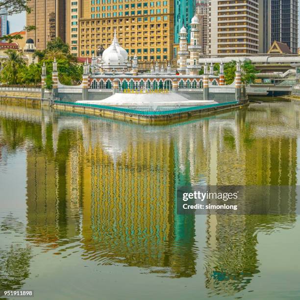 masjid jamek mosque, kuala lumpur, malaysia - masjid jamek stockfoto's en -beelden