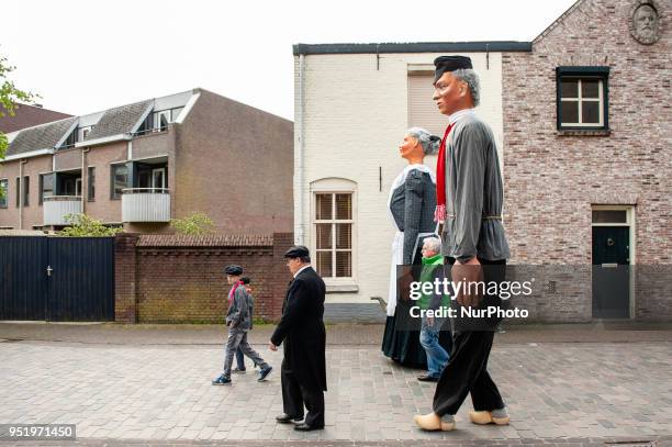 April 27th, Boxtel. Every King's Day the giant &quot;Jas de Keistamper&quot; and his girlfriend the giantess &quot;Hanne mi de moor&quot; appear at...