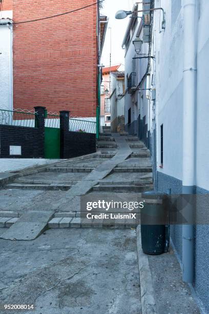 arganda del rey-madrid - chilly bin stockfoto's en -beelden