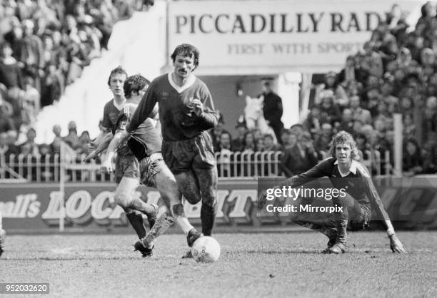 Cup Semi Final match at Maine Road, Manchester. Liverpool 2 v Everton 2. Action during the match, 23rd April 1977.