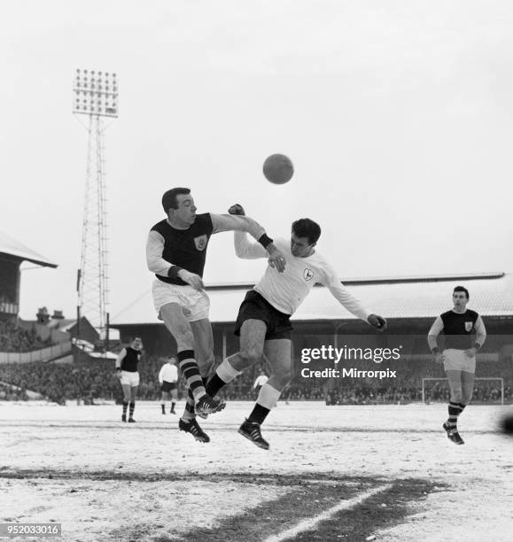 English FA Cup Third Round match at White Hart Lane. Tottenham Hotspur 0 v Burnley 3. Elbows are used in the clash between Burnley's Talbut and Spurs...