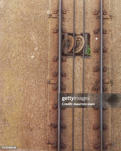 Railroad Rope Rope Railway Photos and Premium High Res Pictures - Getty Images