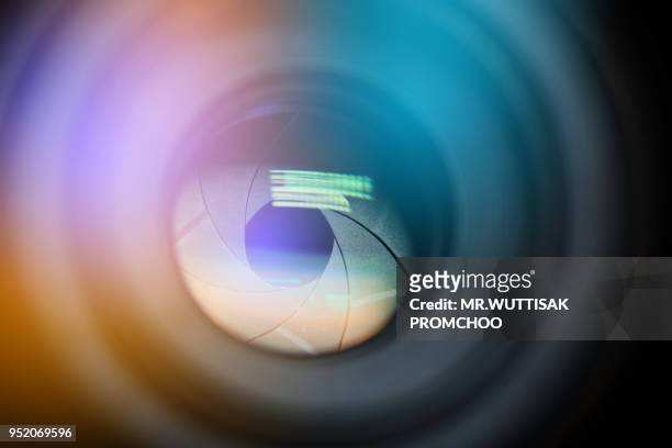 camera lens.digital camera lens close up. - camera shutter stock-fotos und bilder