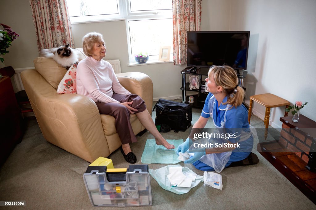 Community Nurse Makes a House Call