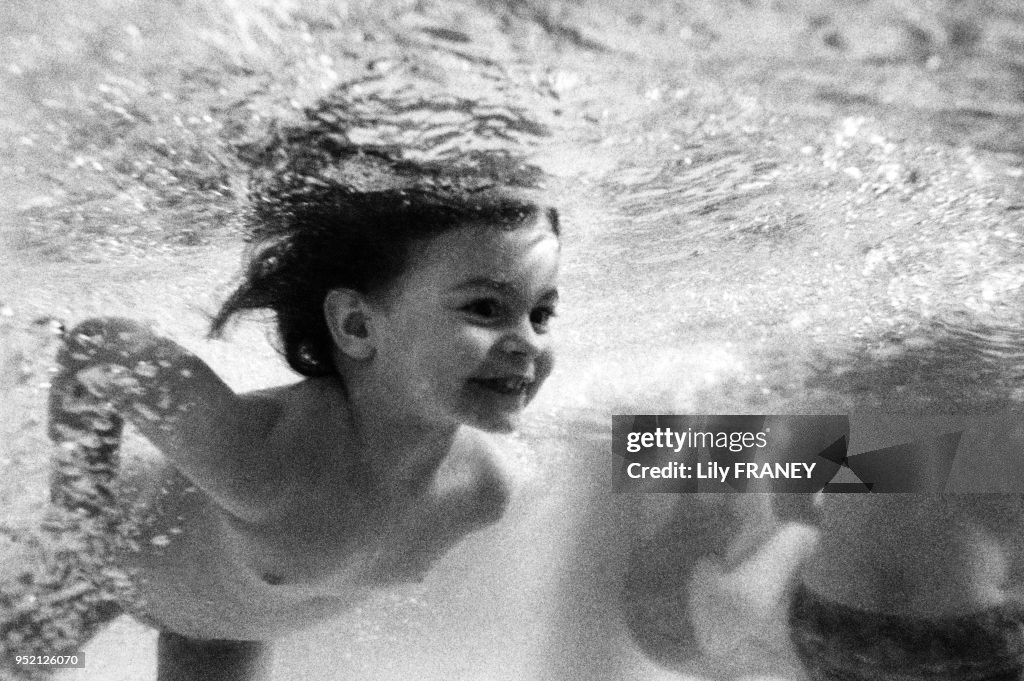 Bébé nageur à la piscine de Champigny-sur-Marne