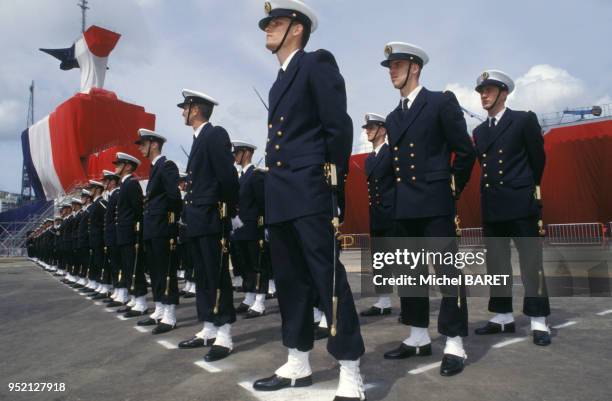 Cérémonie d'inauguration du porte avions nucléaire ?Charles de Gaulle? à Brest, le 7 mai 1994, dans le Finistère, France.