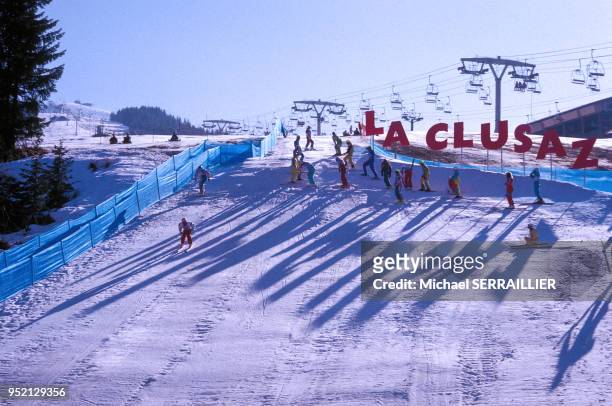 Piste de ski à la Clusaz, en 1989, en Haute-Savoie, France.