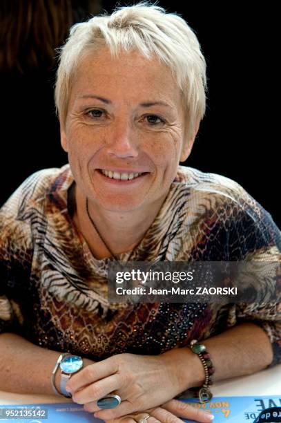 Portrait de Véronique Barré, consultante en ressources humaines, spécialisée dans le domaine du sport et de la reconversion des sportifs de haut...