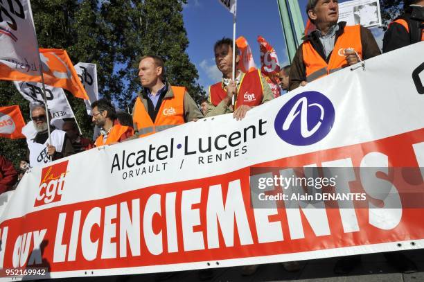 Manifestation des salaries francais de l'entreprise franco-americaine Alcatel-Lucent du site de Orvault contre le plan Shift de suppressions...