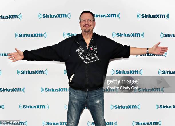 Magician Penn Jillette visits the SiriusXM Studios on April 27, 2018 in New York City.