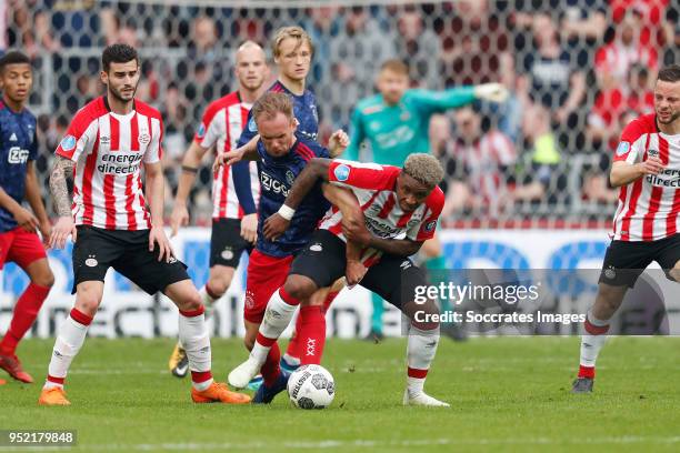 Siem de Jong of Ajax, Steven Bergwijn of PSV during the Dutch Eredivisie match between PSV v Ajax at the Philips Stadium on April 15, 2018 in...