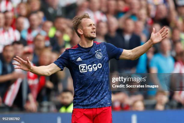 Siem de Jong of Ajax during the Dutch Eredivisie match between PSV v Ajax at the Philips Stadium on April 15, 2018 in Eindhoven Netherlands