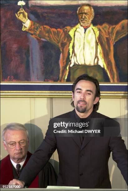 Francesco Quinn gives a tribute to his late father Anthony during a memorial service at the First Baptist Church in America in Providence, R.I.,...