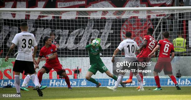 Omar Mascarell of Frankfurt, Karim Rekik of Hertha, Goalkeeper Rune Jarstein of Hertha, Marco Fabian of Frankfurt, Jordan Torunarigha of Hertha and...