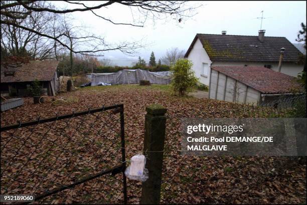 Maison de Jean Pierre Treiber au hameau du Chateau ou les corps de Geraldine Giraud et Katia Lherbier ont ete retrouves.La porte arriere du jardin...