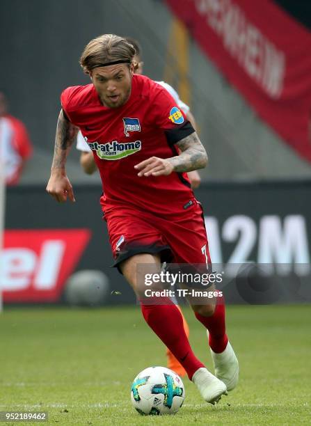 Alexander Esswein of Hertha controls the ball during the Bundesliga match between Eintracht Frankfurt and Hertha BSC at Commerzbank-Arena on April...