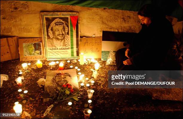After it was after the announcement that Yasser Arafat had entered irreversible coma, Palestinian waked all night outside the Percy military hospital...