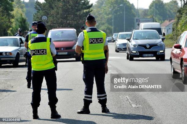 Controle de la circulation par la Police Nationale dans le cadre d'une opération de sécurité routière, le 11 Septembre 2014 à Nantes, Ouest de la...