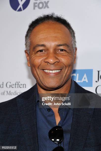 Ray Parker Jr. Attends UCLA Jonsson Cancer Center Foundation Hosts 23rd Annual "Taste for a Cure" Event Honoring President of Alternative and Reality...