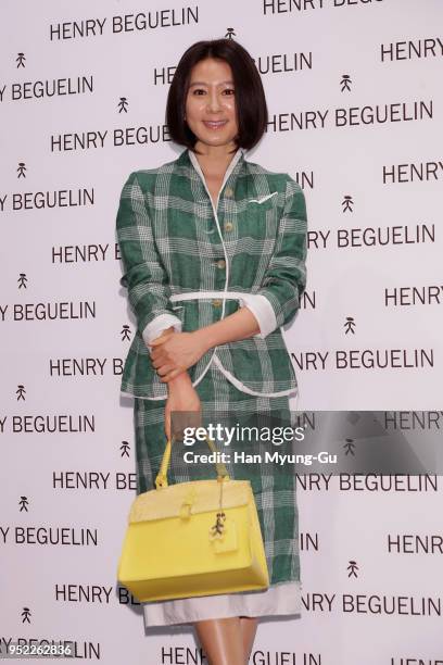 South Korean actress Kim Hee-Ae attends the photocall for 'Henry Beguelin' launch on April 26, 2018 in Seoul, South Korea.