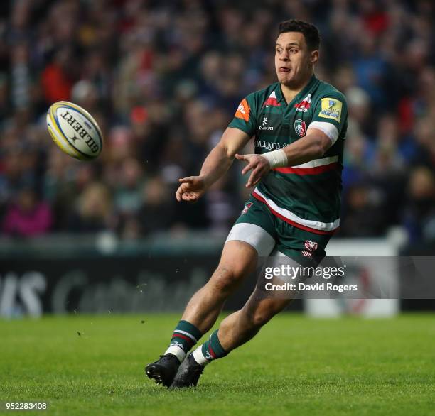 Matt Toomua of Leicester Tigers passes the ball during the Aviva Premiership match between Leicester Tigers and Newcastle Falcons at Welford Road on...