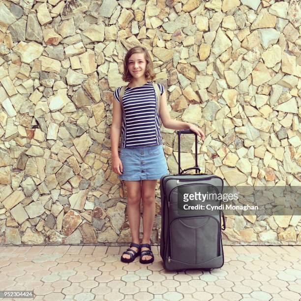 girl with suitcase ready to travel - girl sandals stock pictures, royalty-free photos & images