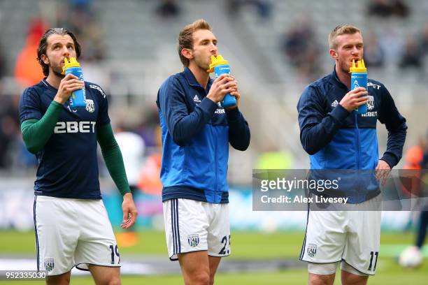 Jay Rodriguez of West Bromwich Albion, Craig Dawson of West Bromwich Albion and Chris Brunt of West Bromwich Albion look on during the warm up prior...