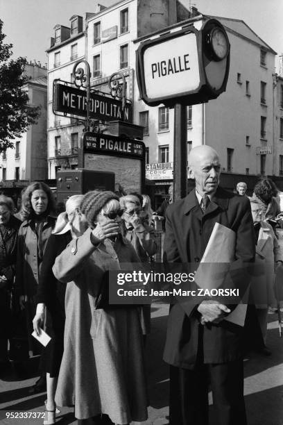 Dans le quartier de Pigalle, qui s'étend sur les 9? et 18? arrondissements, à Paris, en France le 6 octobre 1978.