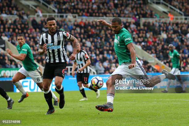 Jose Salomon Rondon of West Bromwich Albion shoots and misses during the Premier League match between Newcastle United and West Bromwich Albion at...